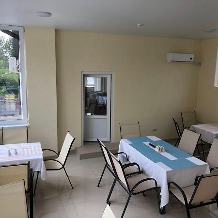 Bloom Отель Charkiw Exterior foto
